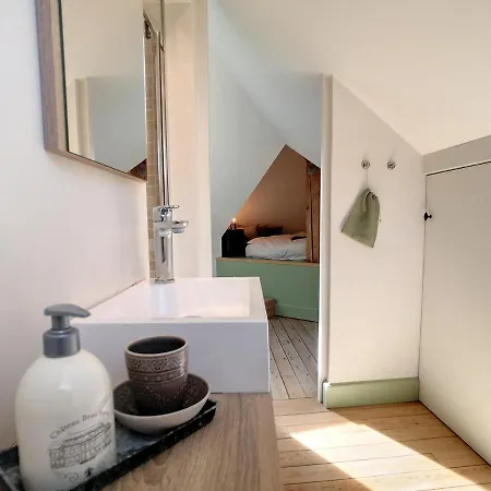 O Petit Chateau 라로셰안알데네