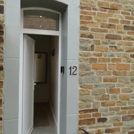 Lägenhet O Petit Chateau