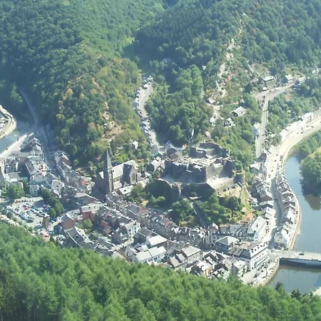 Apartamento O Petit Chateau *