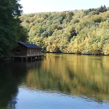 O Petit Chateau Lägenhet La-Roche-en-Ardenne