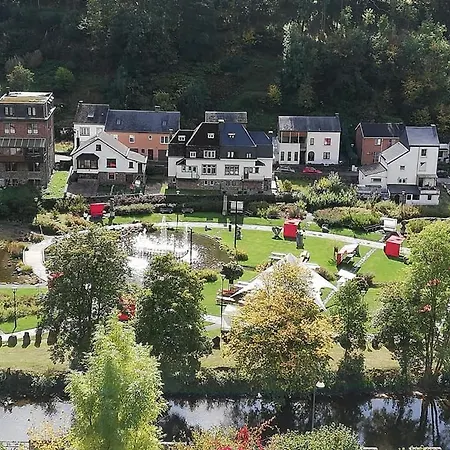O Petit Chateau La-Roche-en-Ardenne